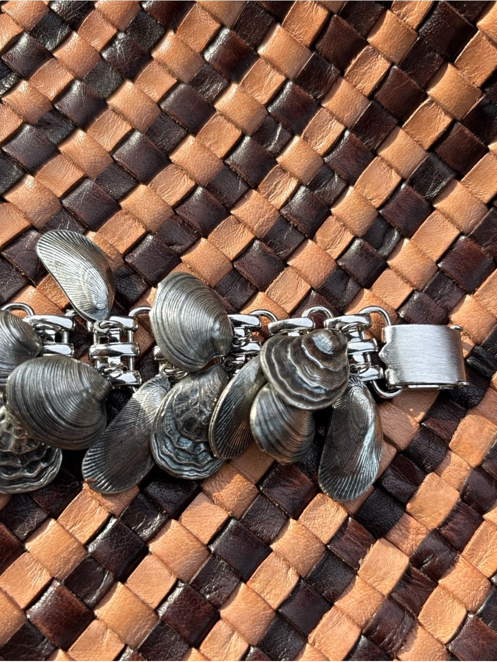 Napier Seashells Charm Bracelet Vintage Oysters Clams Mussels Cha Cha SilverTone - Picture 6 of 16